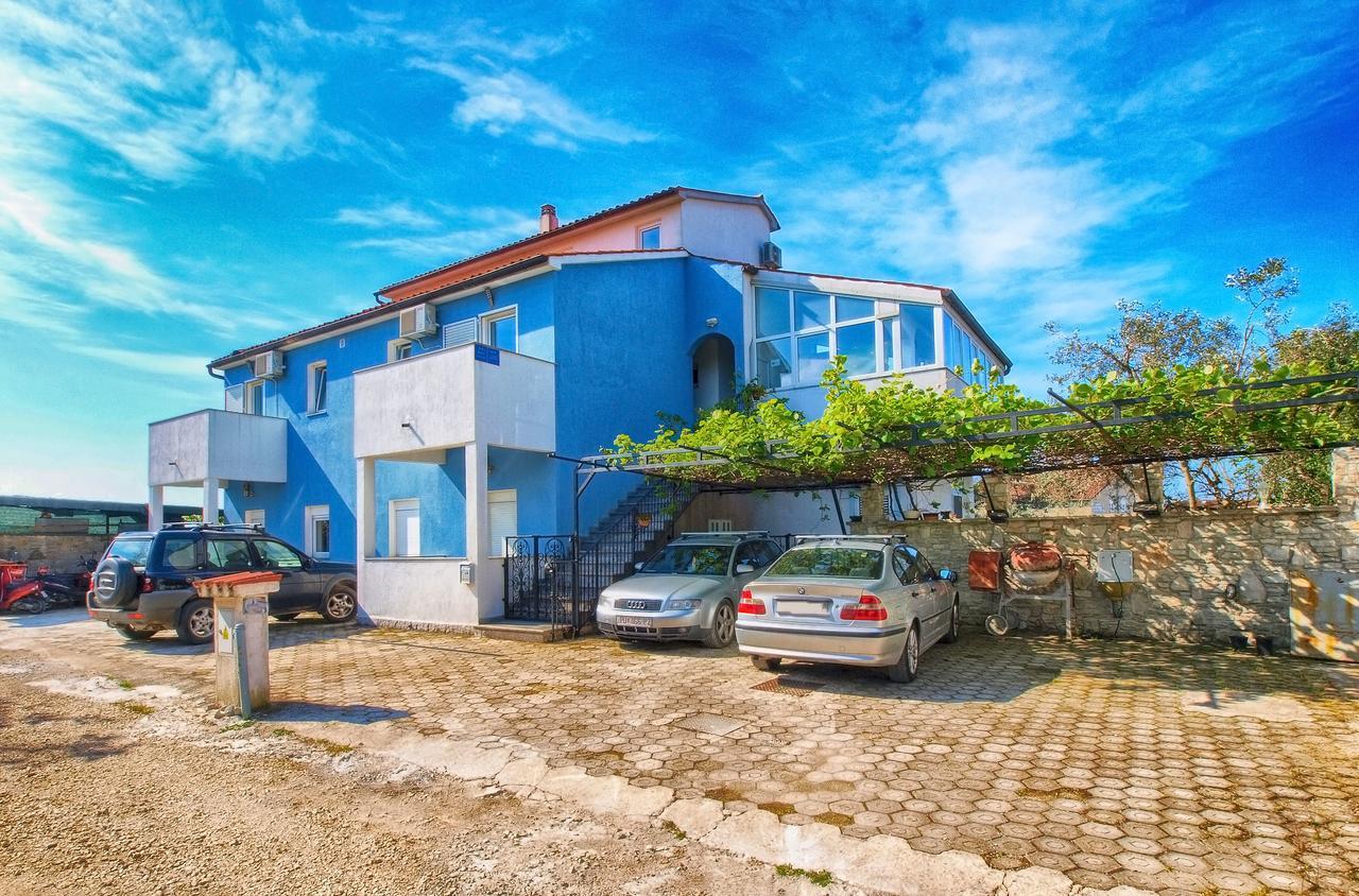 Apartments Ivo 1328 Fazana Exterior photo